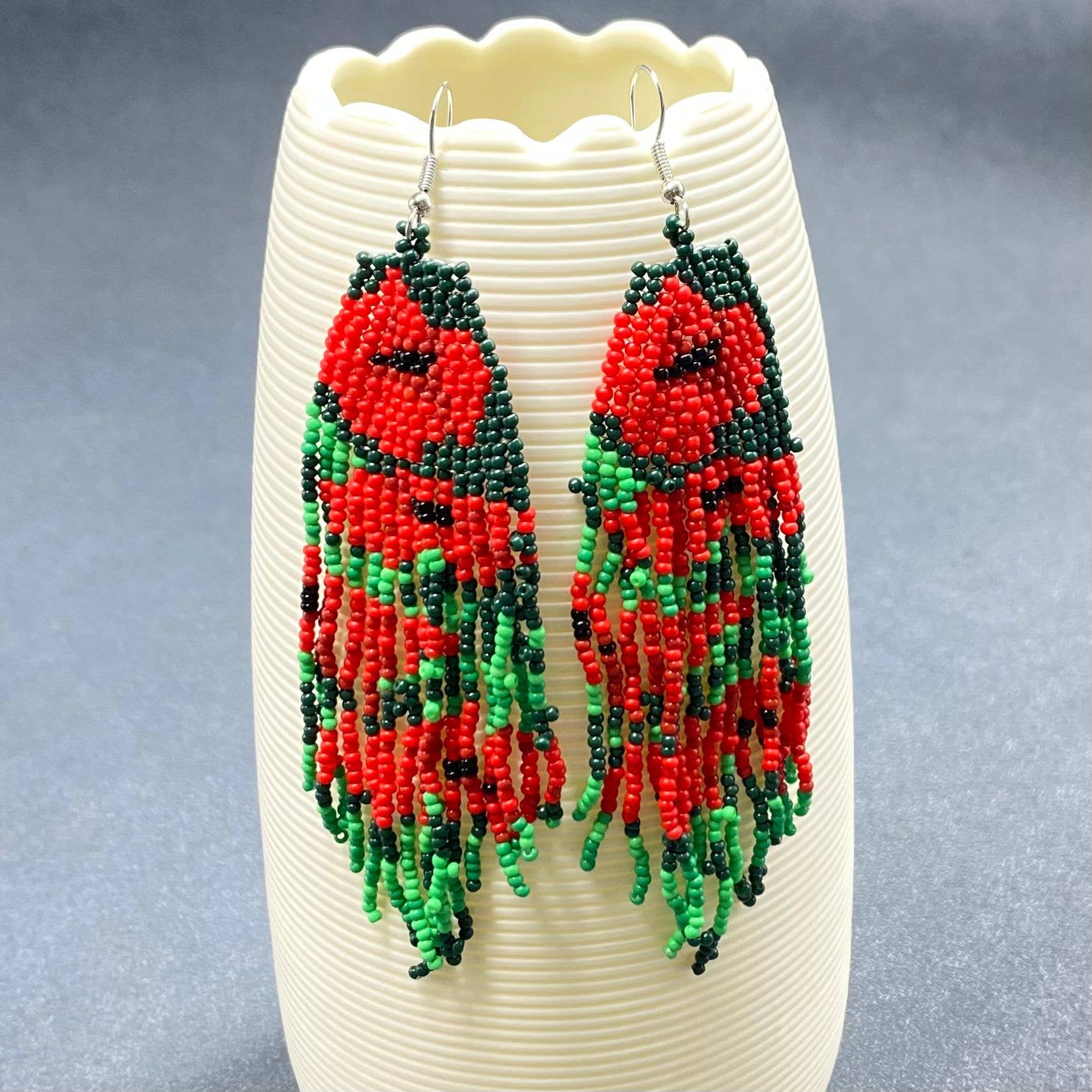 Mio Queena - Vente Boucles d'oreilles à pampille - Boucles d'oreilles à franges en perles de rocaille rouges - SB0