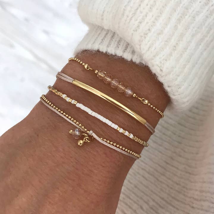 Mint15 - Wholesale Charm/Dangle Bracelet - Dainty Duo Bracelet - Champagne1