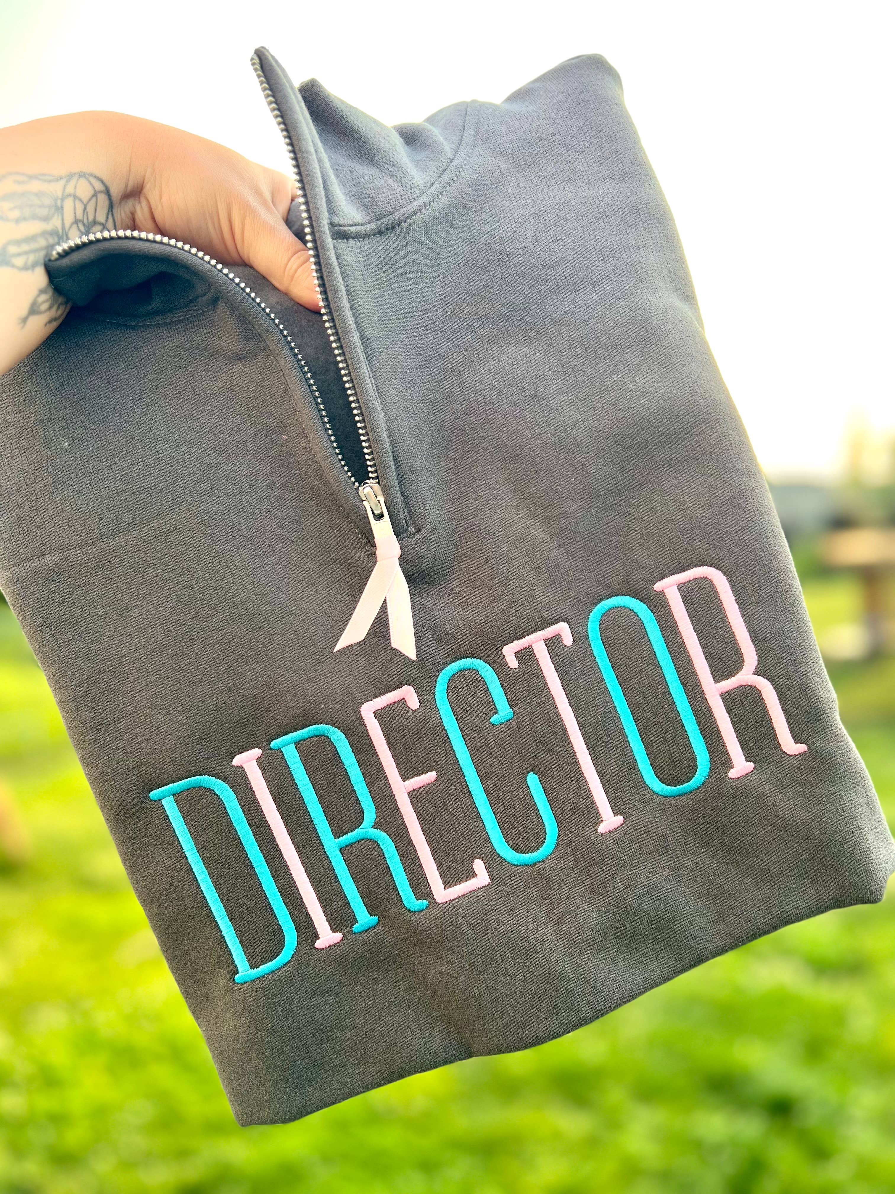 Southern Trade Company Wholesale – Engroshandel Sweatshirt - Dame – Broderet Spirit Wear Quarter Zip16