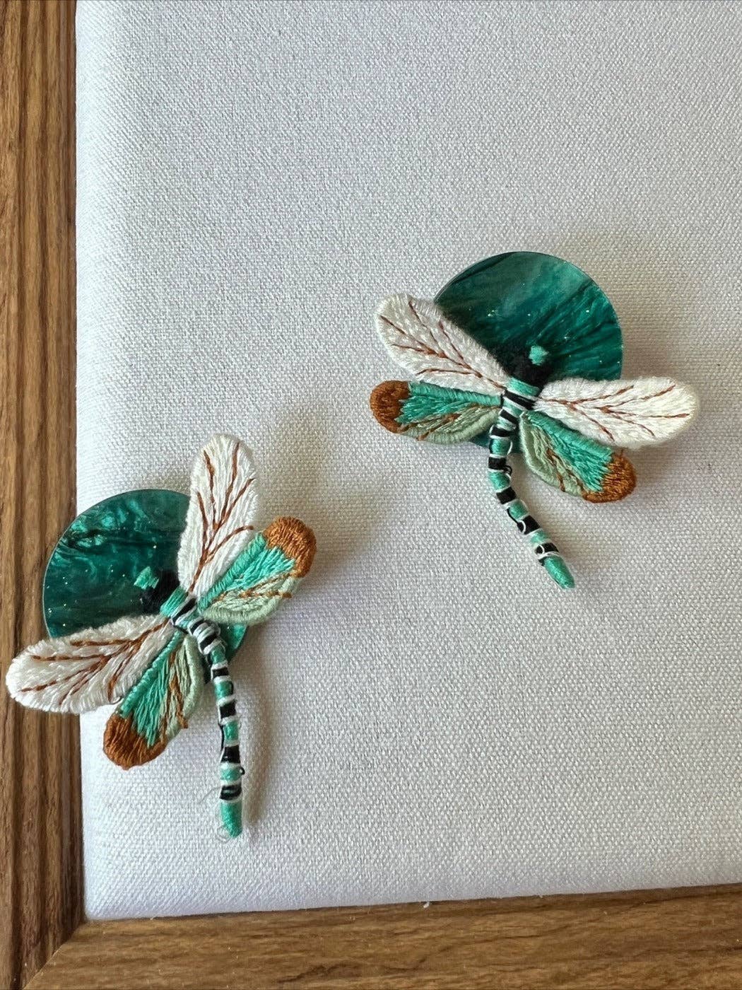 Funkyrel® Atzbranding Limited – wholesale Dangle earrings – Earwish - Vintage Green Earrings with Dragonfly Shaped3