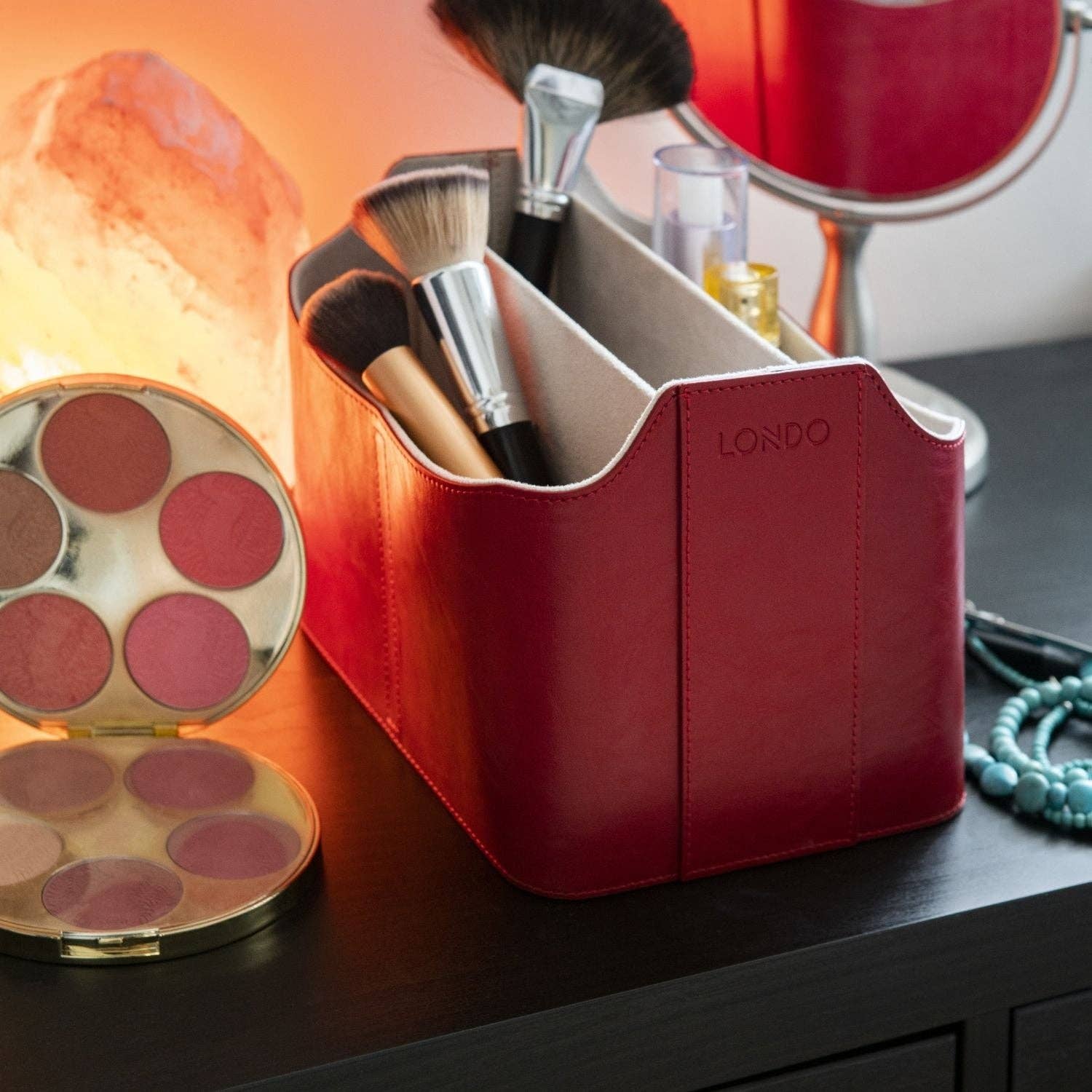 Londo - Wholesale Desk Organizer - Londo Leather Remote Control Organizer and Caddy with Tablet Slot2