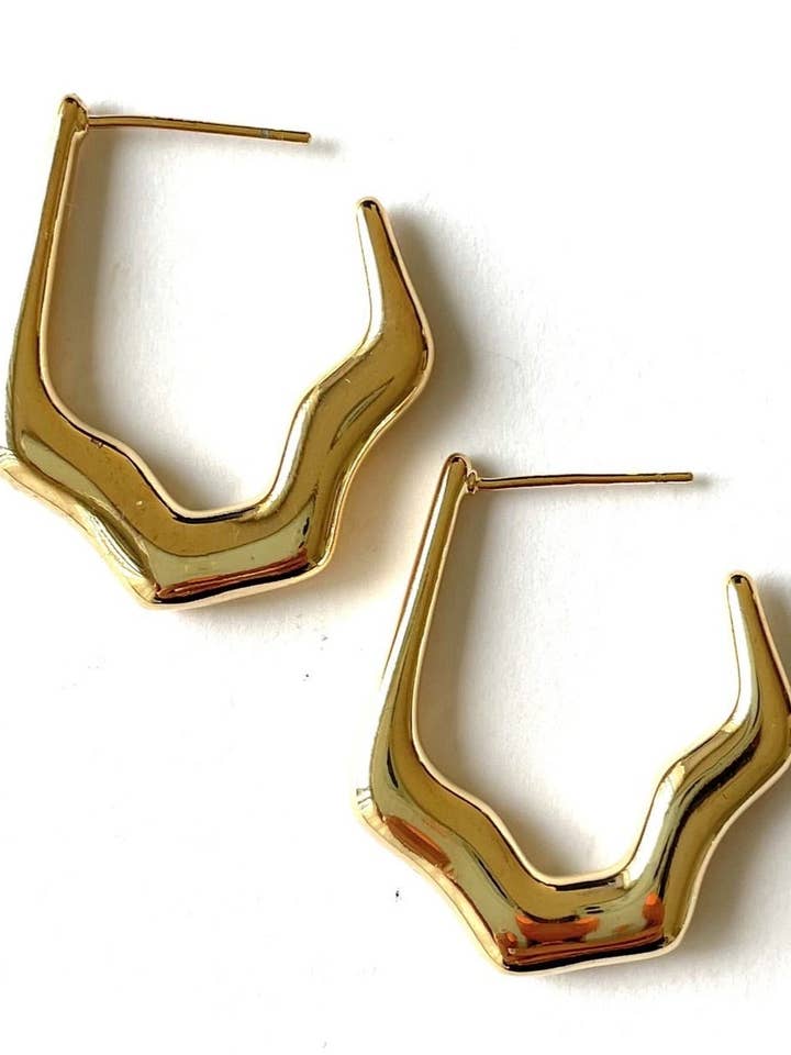 Amelia for wholesale by Standout Boutique