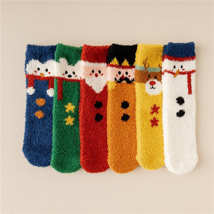 WOMEN CHRISTMAS WARM CORAL VELVET SOCKS_CWMS0335 for wholesale by ACCITY