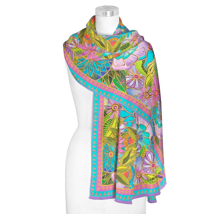 Sciarpa da donna in misto seta con motivo floreale lavanda di Laurel Burch per la vendita all'ingrosso da parte di RainCaper