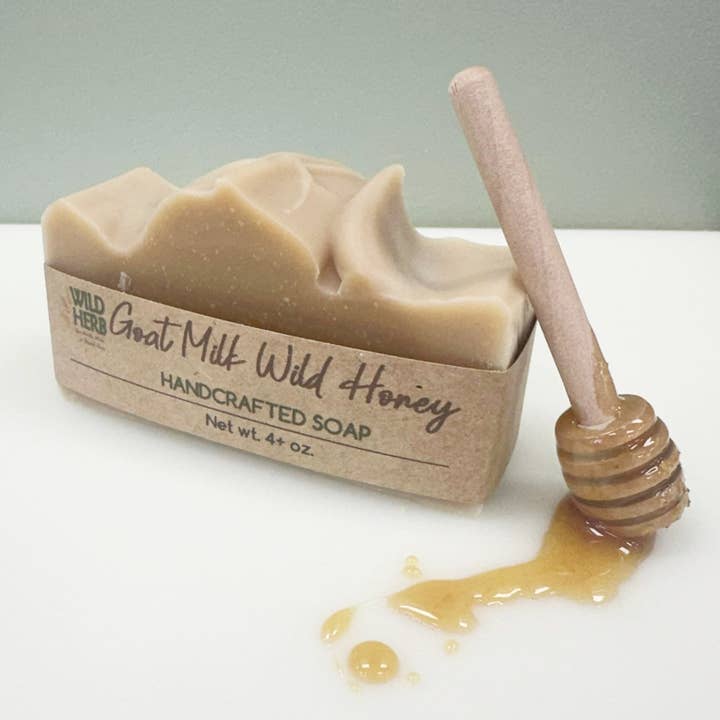 Lait de chèvre et miel | Savon naturel crémeux, produit sans noix pour la vente par Wild Herb Soap Co