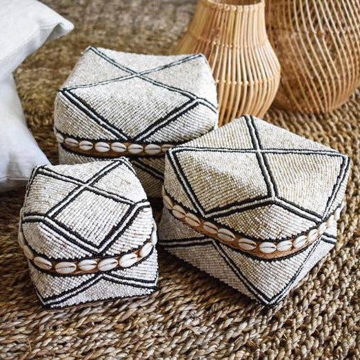 Decorative beaded box set with shell 002 for wholesale by Joglo living