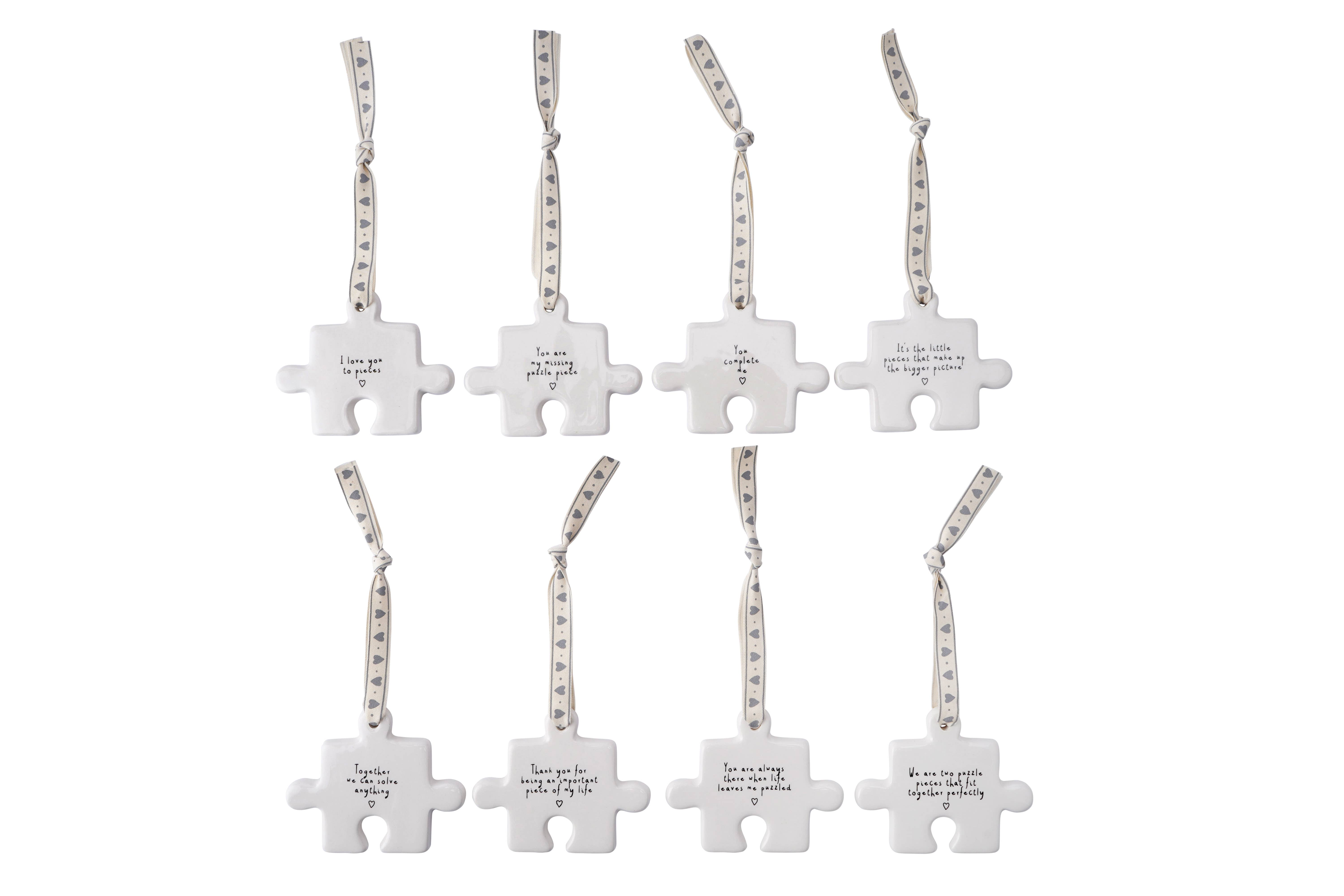 CGB Giftware – Objeto de mesa decorativo por atacado – Conjunto Send With Love com 8 Pendentes de Quebra-Cabeça Sortidos em Prato1