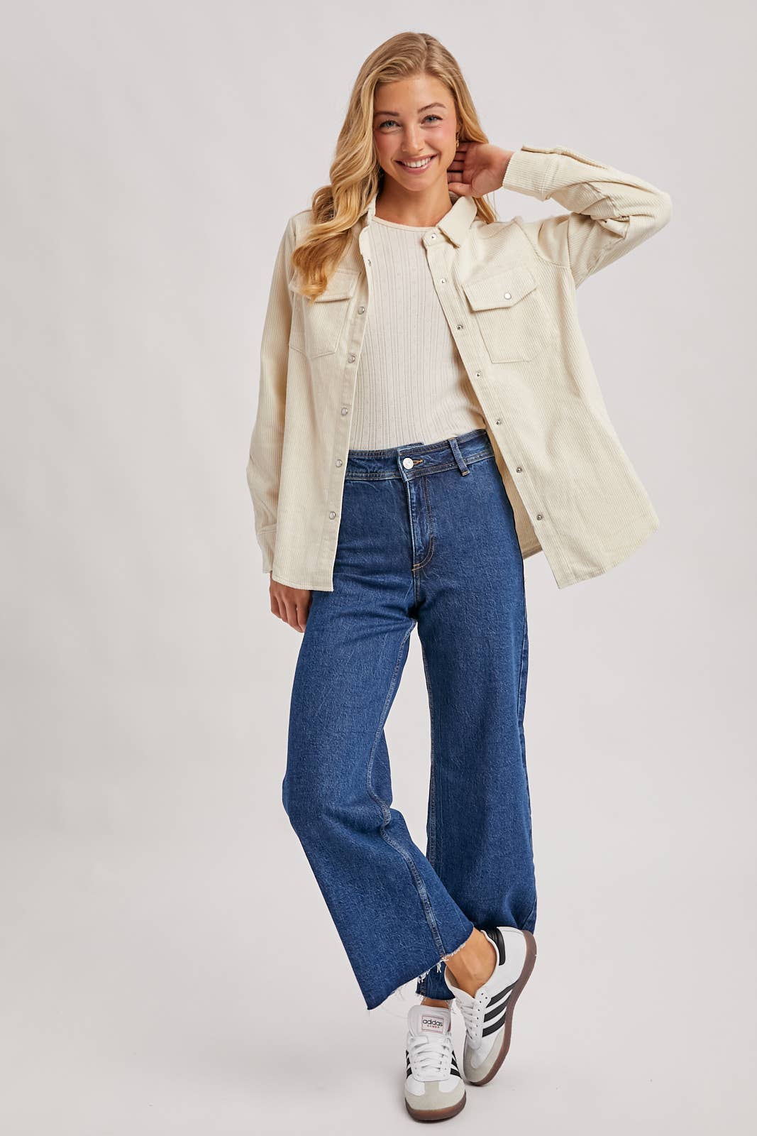 Bluivy – wholesale Shirt Jacket/Shacket - Women’s – CORDUROY BUTTON DOWN SHACKET WITH POCKETS18