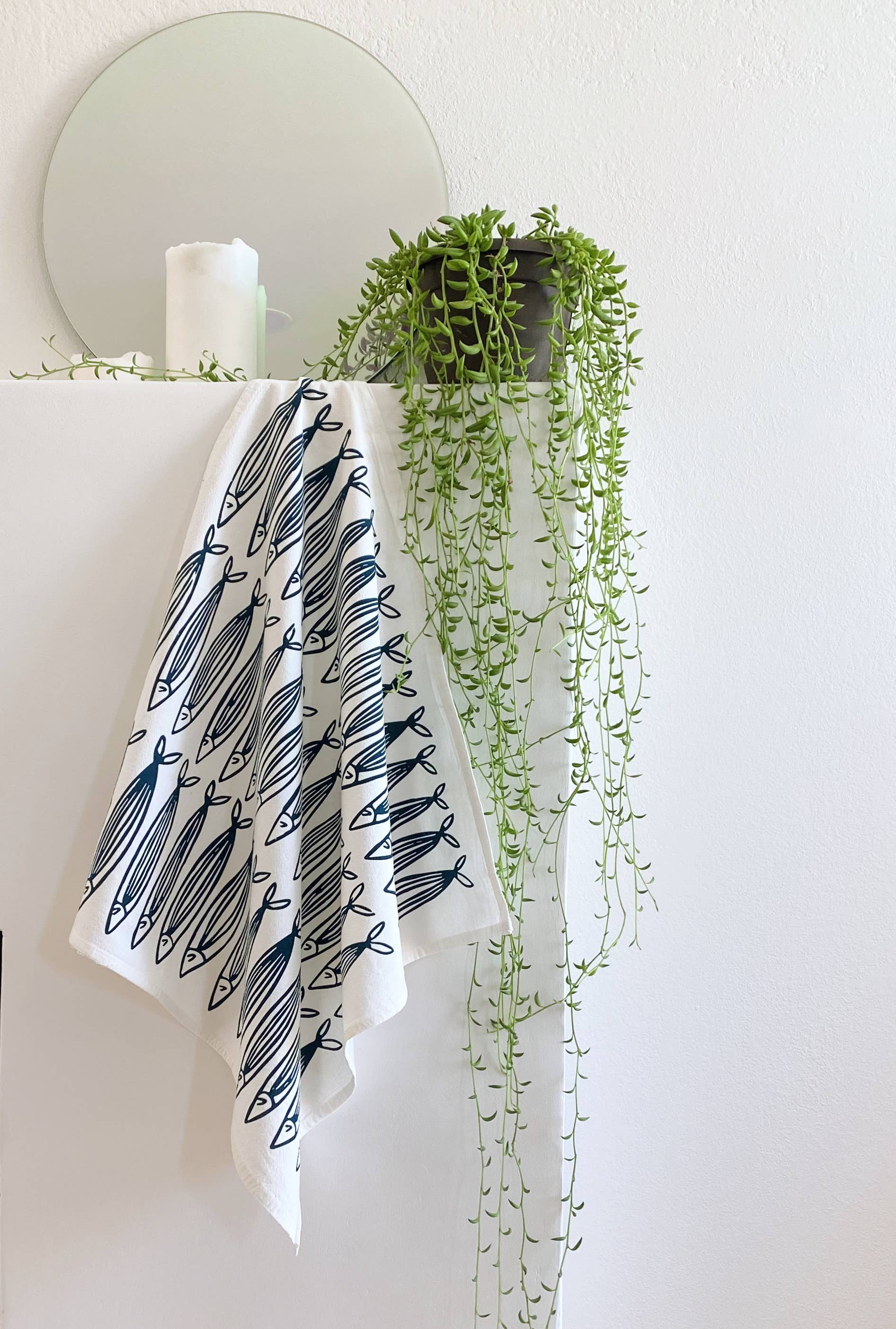 Julie Peach - Wholesale Theedoek - Witte sardines 20" theedoek - zeefdruk 100% katoen2