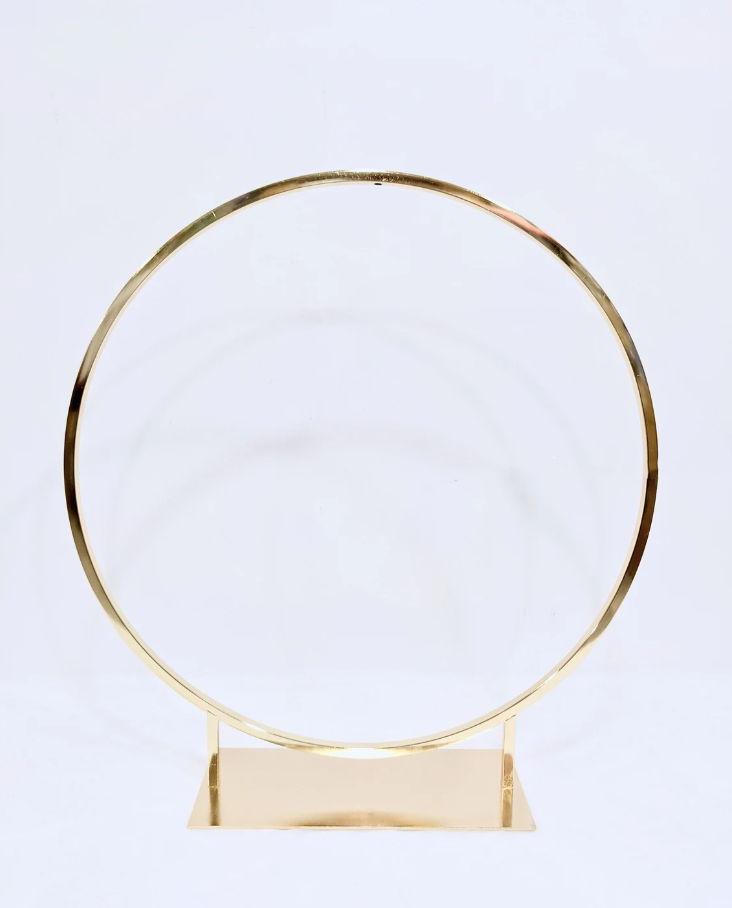 Sweet Home Deco - Vente Décorations de table - Centre de table rond en métal de 24 po/arche ronde en forme de lune dorée0