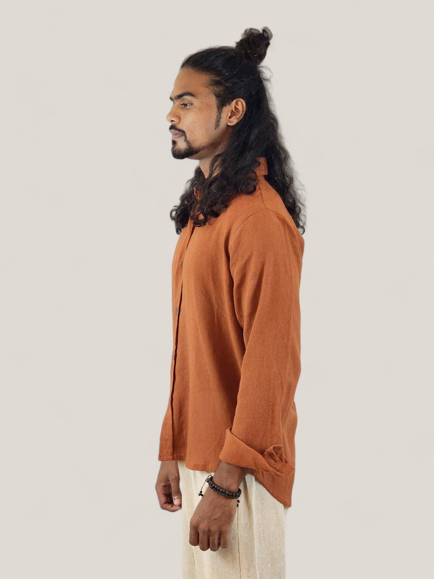 Sacred Ceremony – Großhandel Hemd mit Button-down-Kragen – Herren – Orangefarbenes Langarmshirt aus Bio-Baumwolle für Herren5