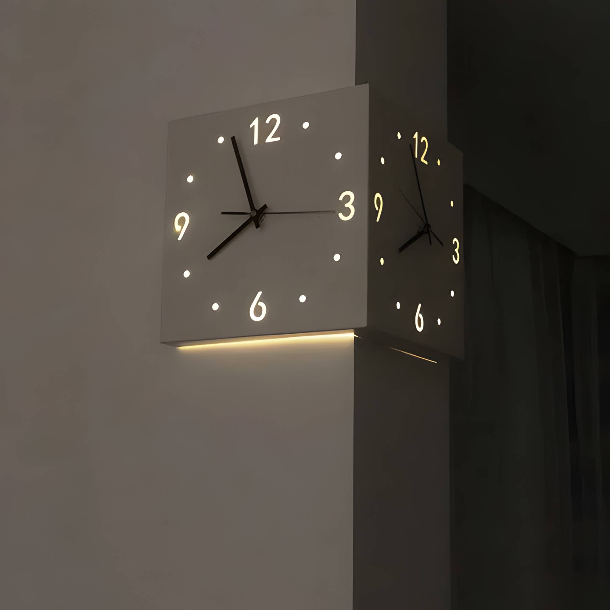 EP Design Lab - Vente Horloges murales - Horloge d'angle rétroéclairée par capteur sonore Horloge LED Lumineuse0