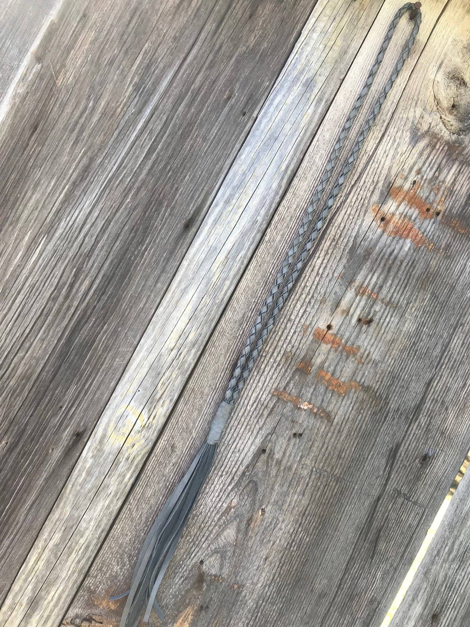 Crooked Skull Leather – Engroshandel Vævet halskæde – Farverige Læder Flettet Halskæde - Grå2