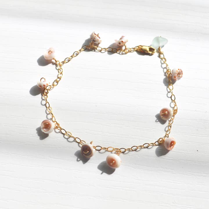 Salty But Sweet - Wholesale Charm/dangle bracelet - Puka Shell Chain Bracelet3
