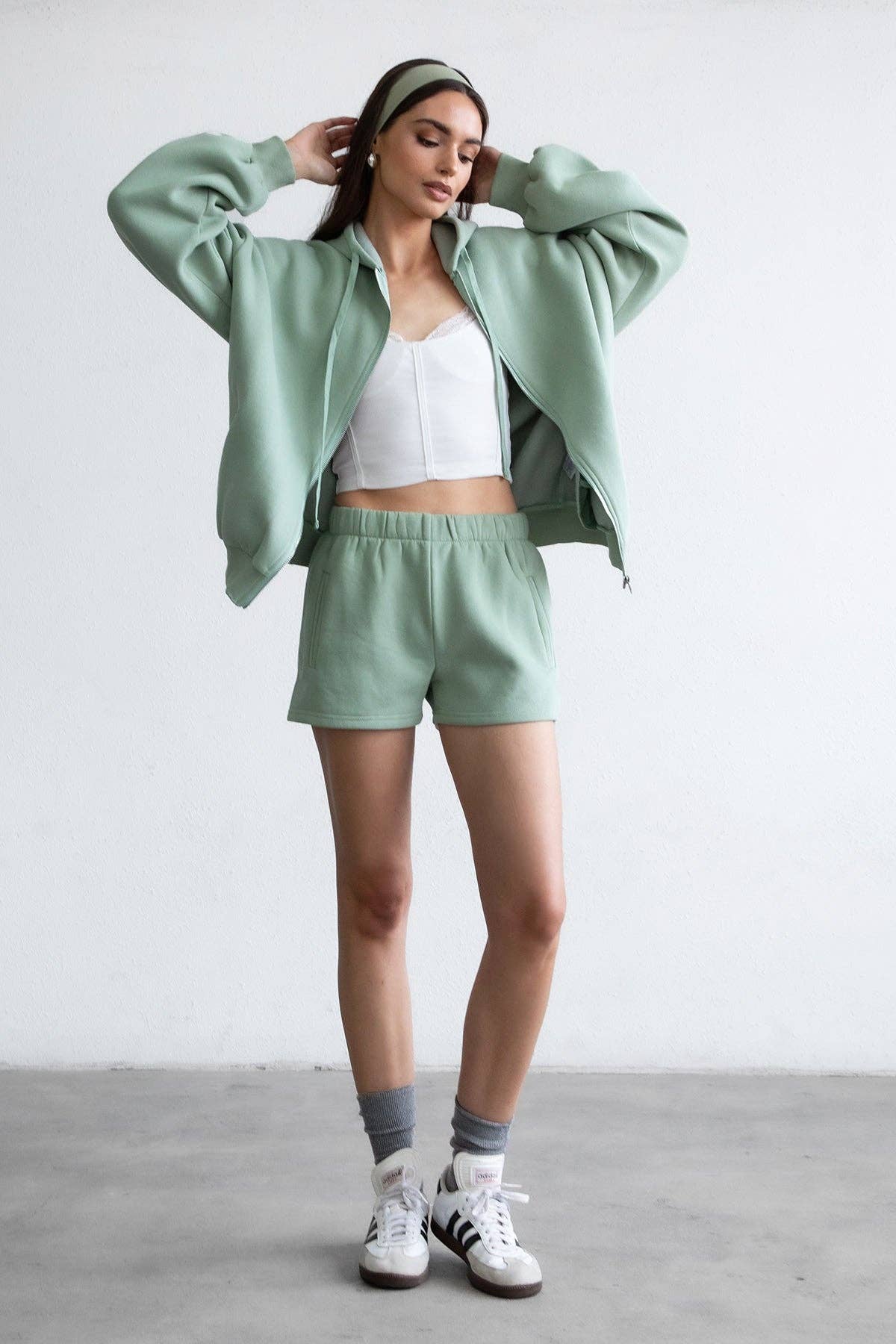 TICTOC - Wholesale Lounge Shorts - Women's - MOMO Plush Fleece Lounge High Waist Fleece Shorts58