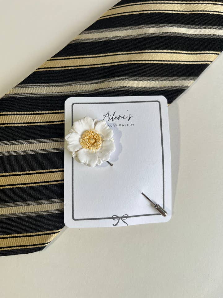 Poppy Anstecknadel für den Großhandel von Ailene’s Jewelry Bakery
