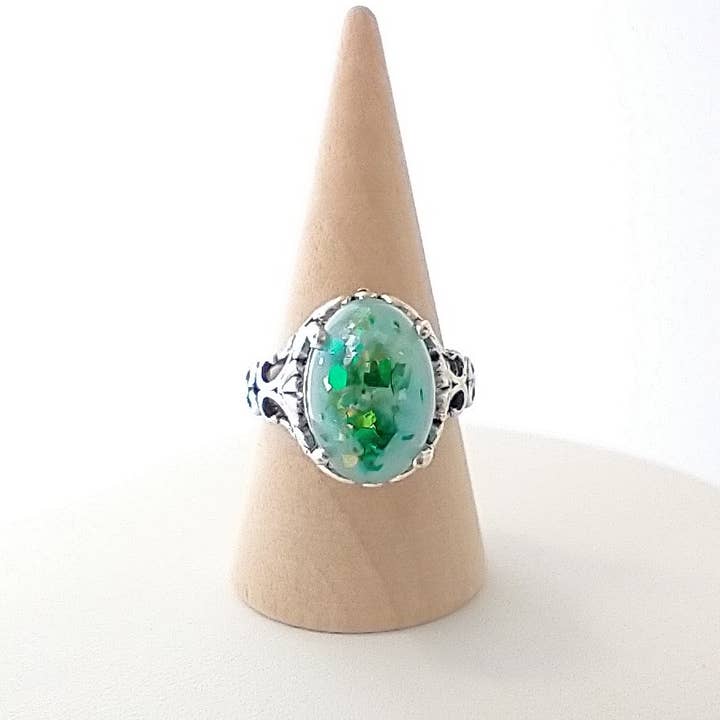 Piccadilly Pendants - Wholesale Cocktail/Statement Ring - Green Confetti Ring, Costume Ring,