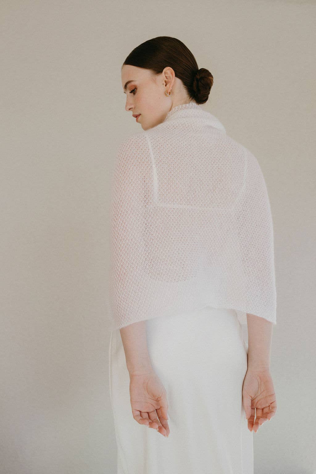 WOOL HOUSE - Wholesale Wrap - Women's - Luxurious Bridal Wrap Shawl / MAGNOLIA16