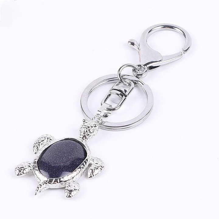 Mio Queena – Großhandel Schlüsselanhänger – Damen – Schlüsselanhänger mit Schildkrötenanhänger und eingefasstem Naturstein11