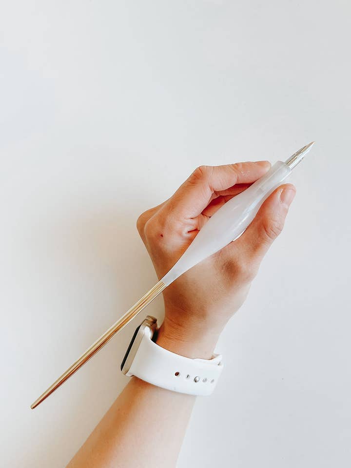 Vit Quartz Rak Kalligrafi Penhållare för wholesale av Written Word Calligraphy