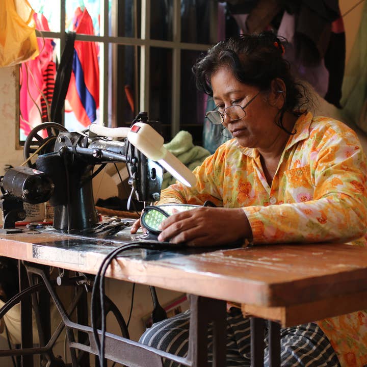 Baskets of Cambodia - Wholesale Crossbody Bag - Women's - Clamshell Shape Purse w/ Braided Handle & YKK Zipper26