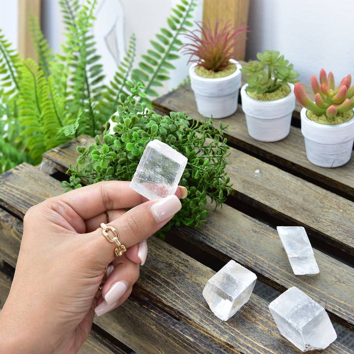 Yellow Tree Company - Wholesale Spiritual Stone/Crystal - Optical Calcite | Optic Calcite | Iceland Spar | Raw Natural Clear Calcite3