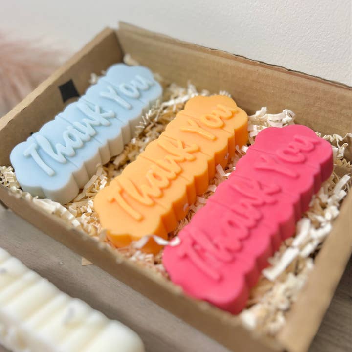 Word Art Candle Text ‘Thank You‘ - Thank You Vegan Gift for wholesale by Eli and Things