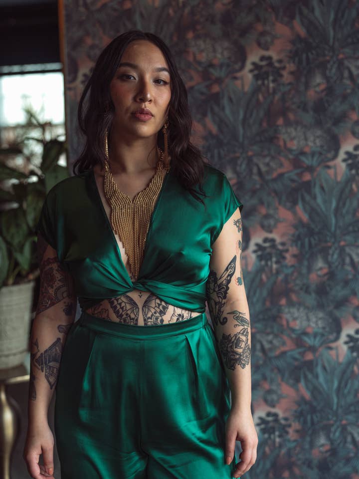 Emma zijden top voor wholesale door Parrti