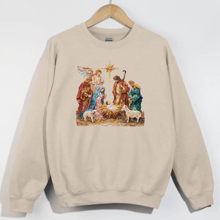 Crèche peinte en faux pour la vente par Her Ever After