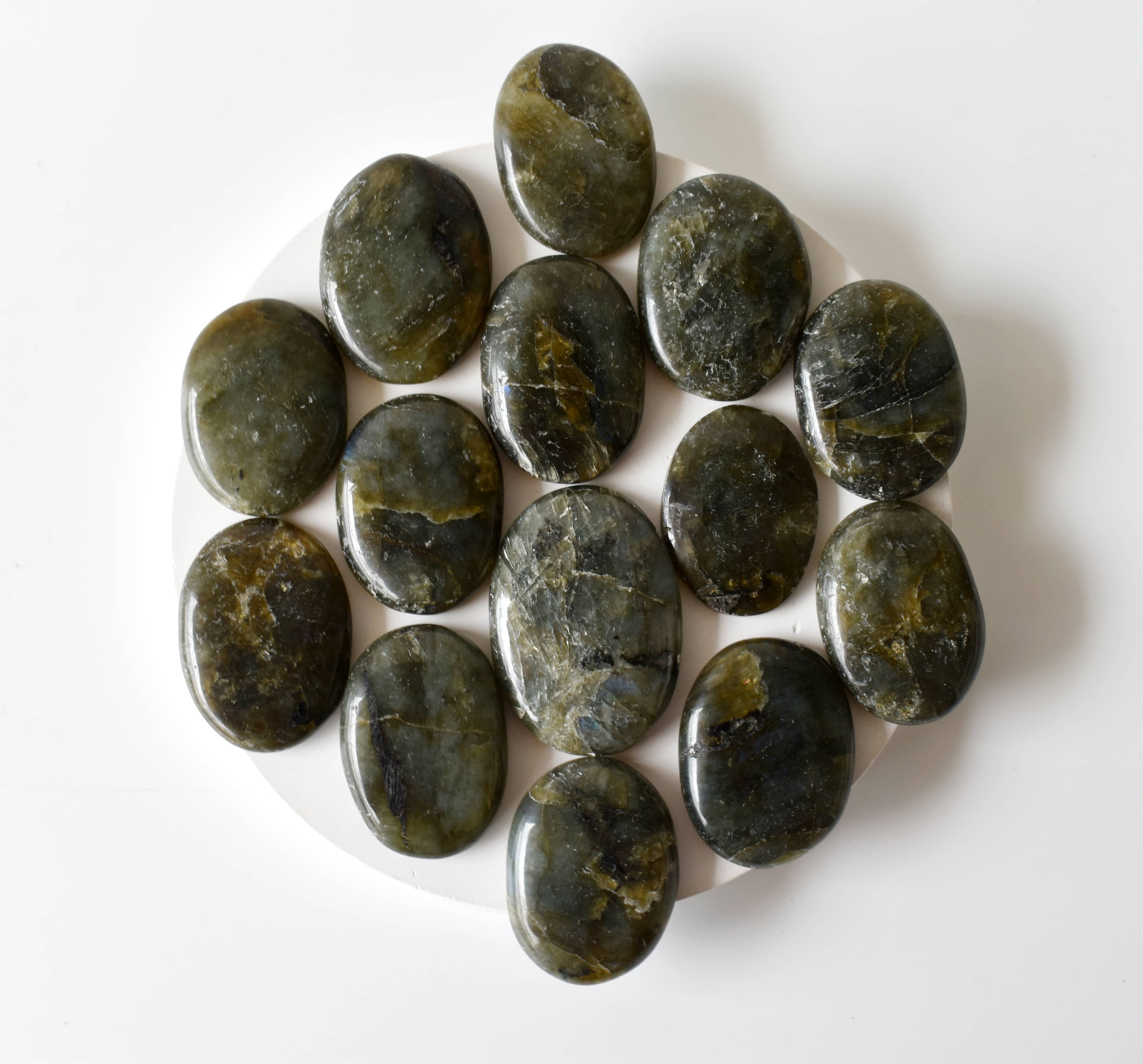 Soothing Crystals - Wholesale Spiritual stone/crystal - Palm Stones | Labradorite | Thumb Crystal | Pocket Gemstone5