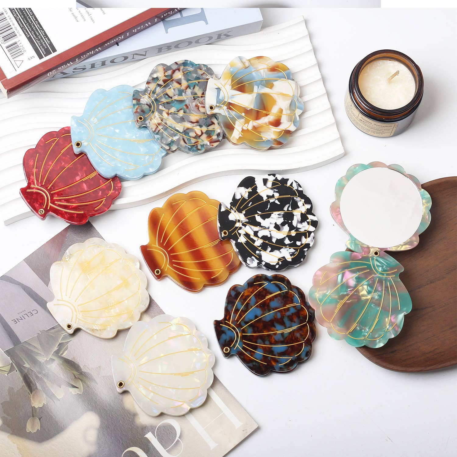 SoapElenGlen - Wholesale Compact Mirror - Chic Shell-Shaped Compact Mirrors for On-the-Go Touch-Ups13