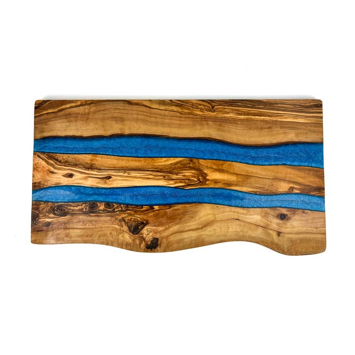 Natural OliveWood - Vente Plateaux à fromage - Planche de service en bois d'olivier et résine bleue1