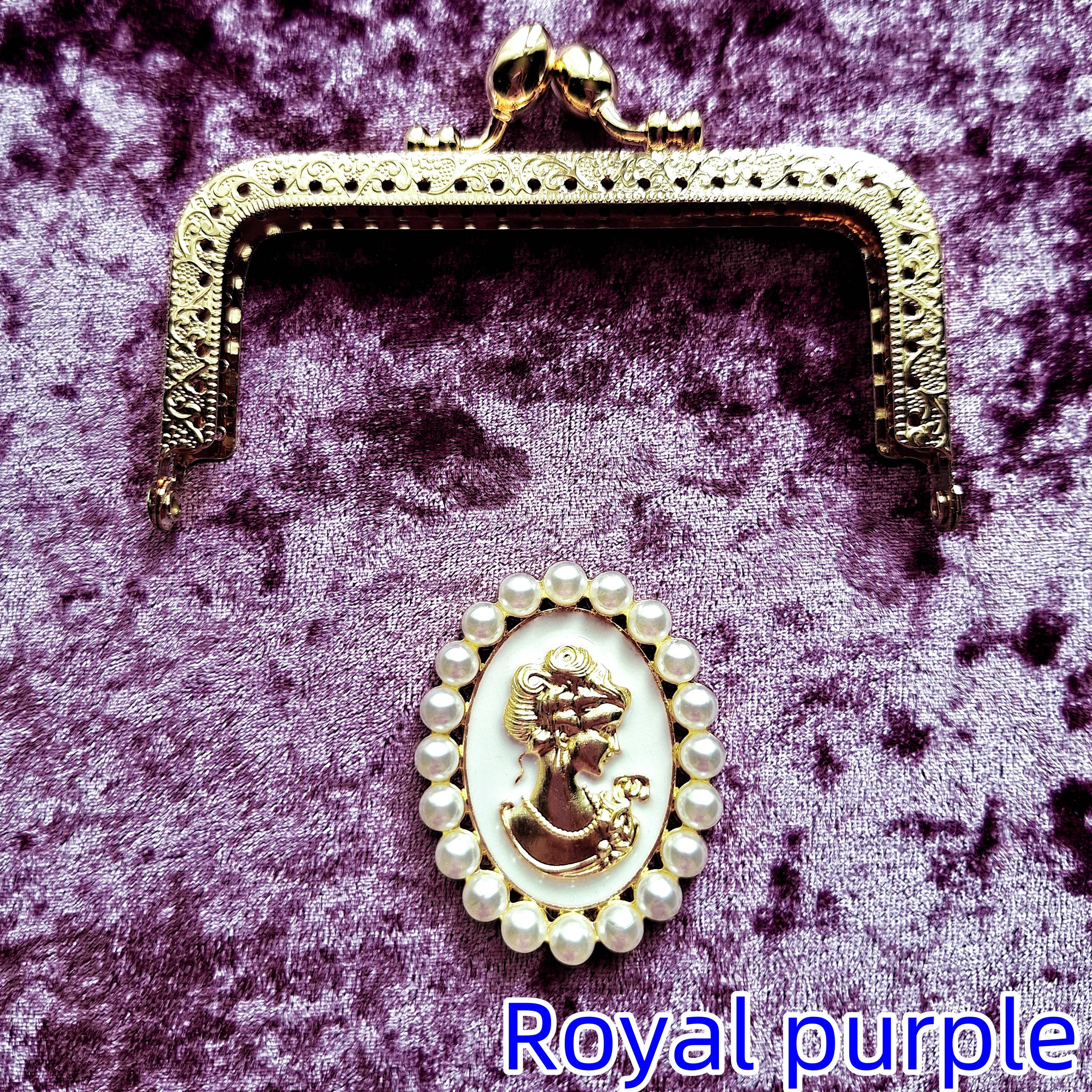 LeisTextileStudio - Wholesale Wallet - Women's - Handmade Velvet Vintage Kiss lock Handbag With Card Holder30