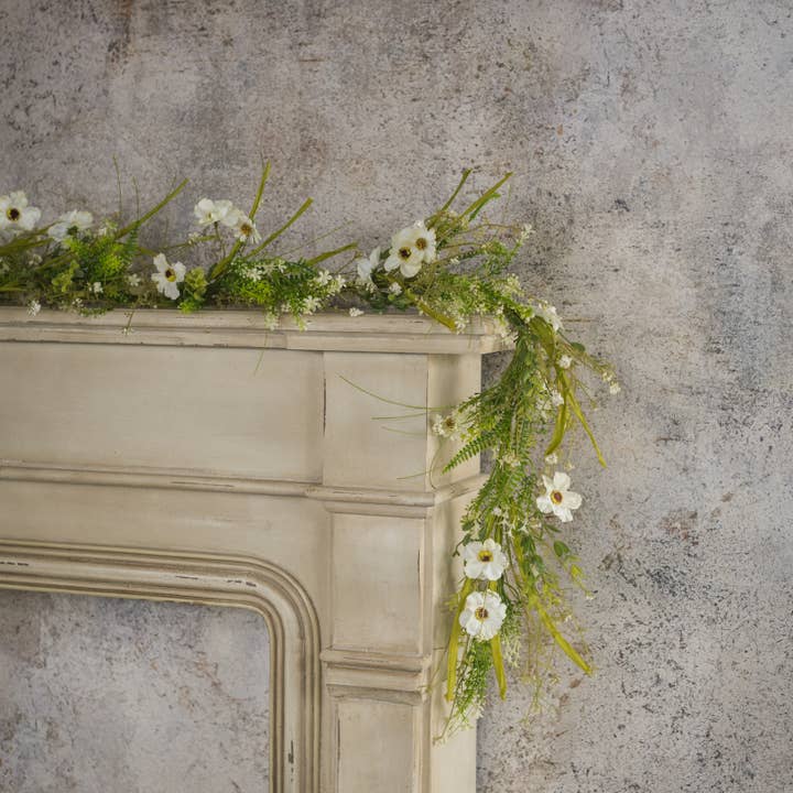 Guirlande de fleurs sauvages blanches de 6' pour la vente par Ragon House