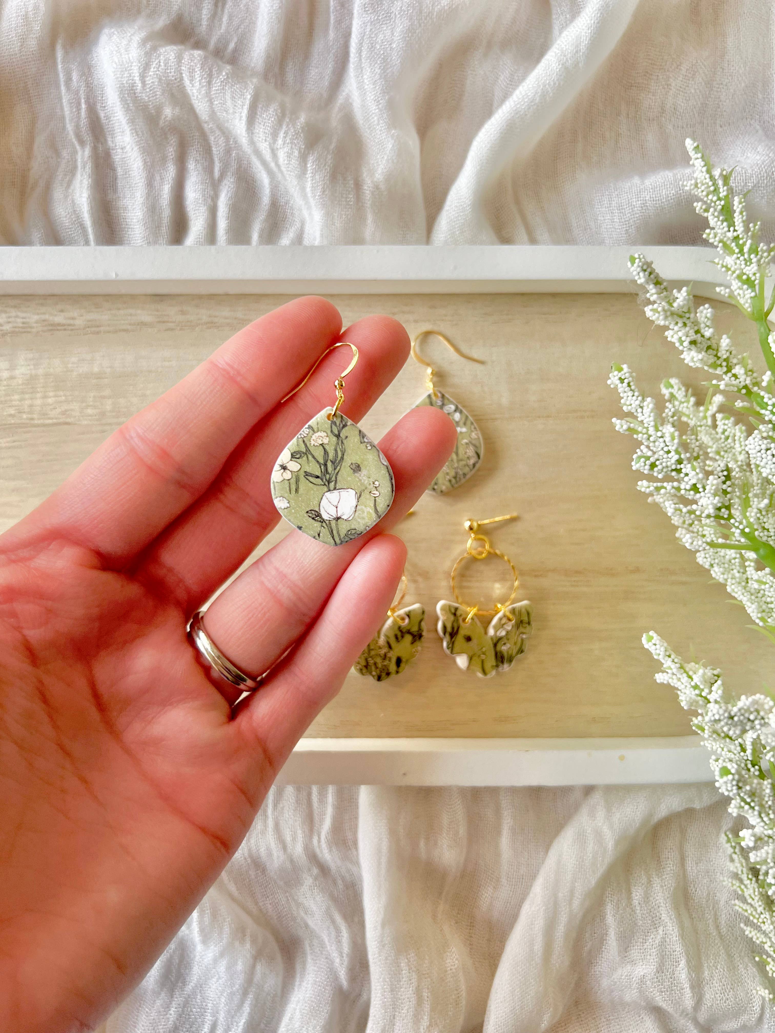 SeizeTheClayJewelry - Wholesale Dangle Earrings - Green Garden Earrings, Flower Clay Earrings2