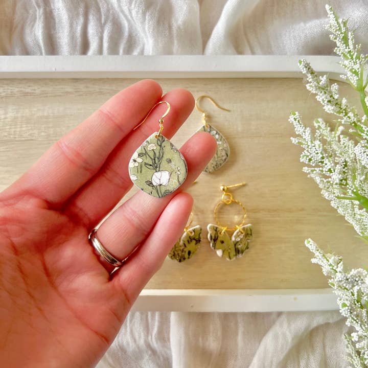 SeizeTheClayJewelry - Wholesale Dangle Earrings - Green Garden Earrings, Flower Clay Earrings2