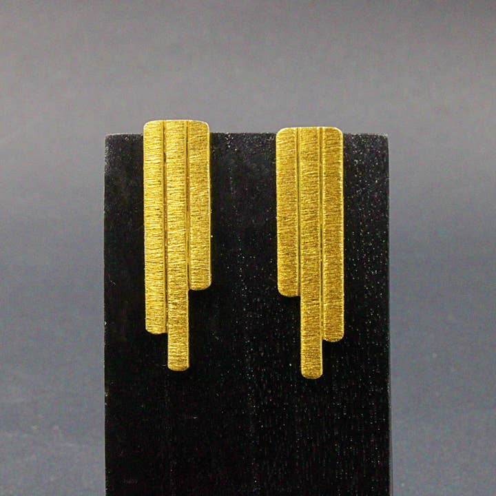 LACRIME gold-plated earrings - Design with character for wholesale by LA MAR