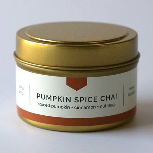 Bougie de soja PUMPKIN SPICE CHAI 4 oz en boîte de voyage pour la vente par Vacant Wheel