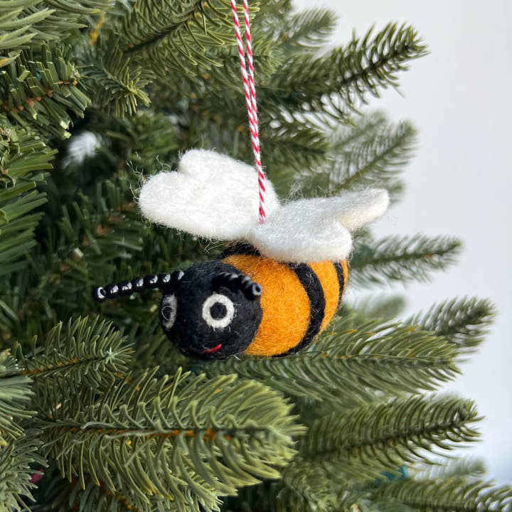 Ornaments 4 Orphans – wholesale Ornament – Bee Felt Wool Christmas Ornament4