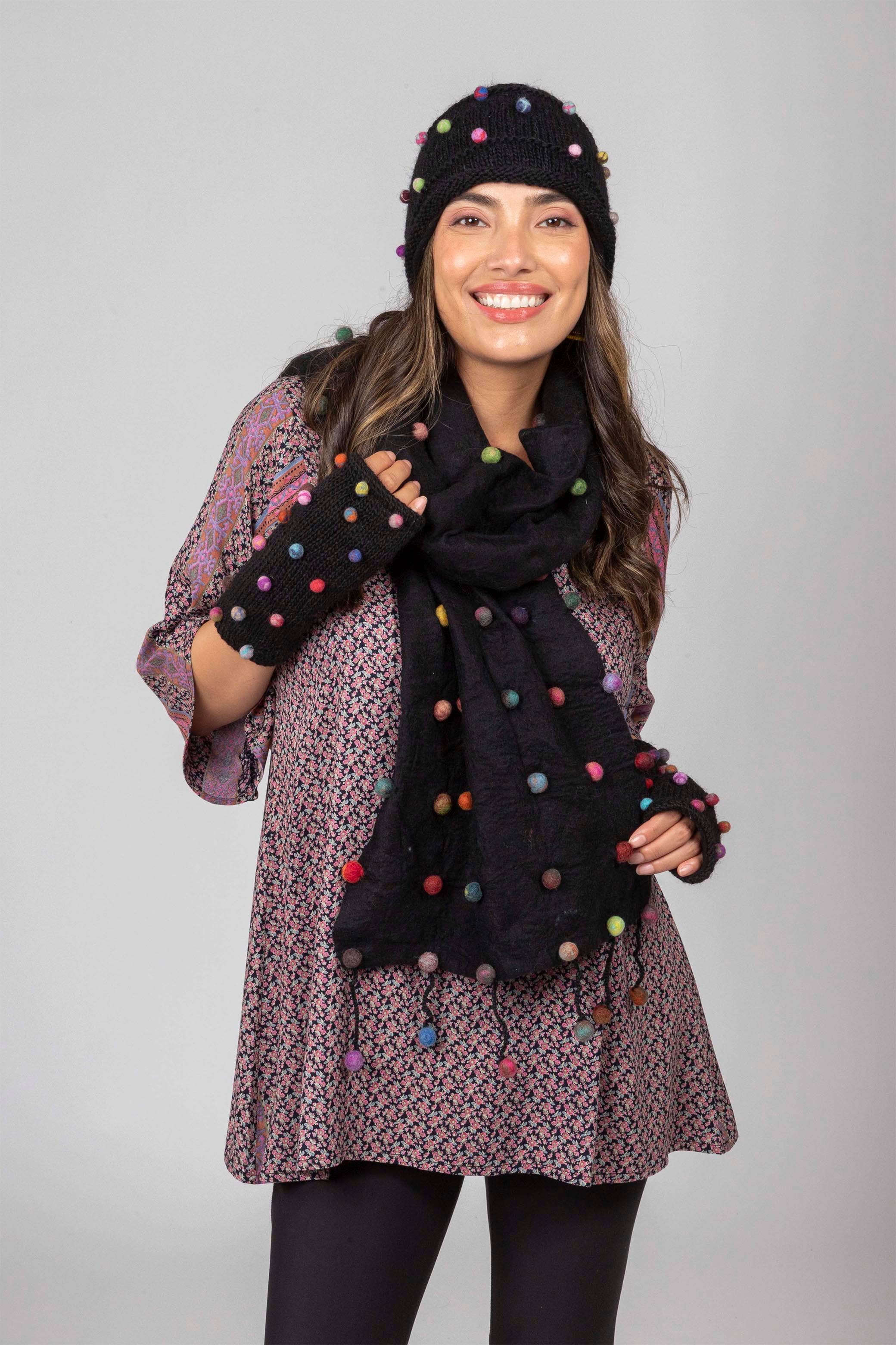 Windhorse Trading Inc - Vente Bonnet – femme - Famille Point de Sucre _1470