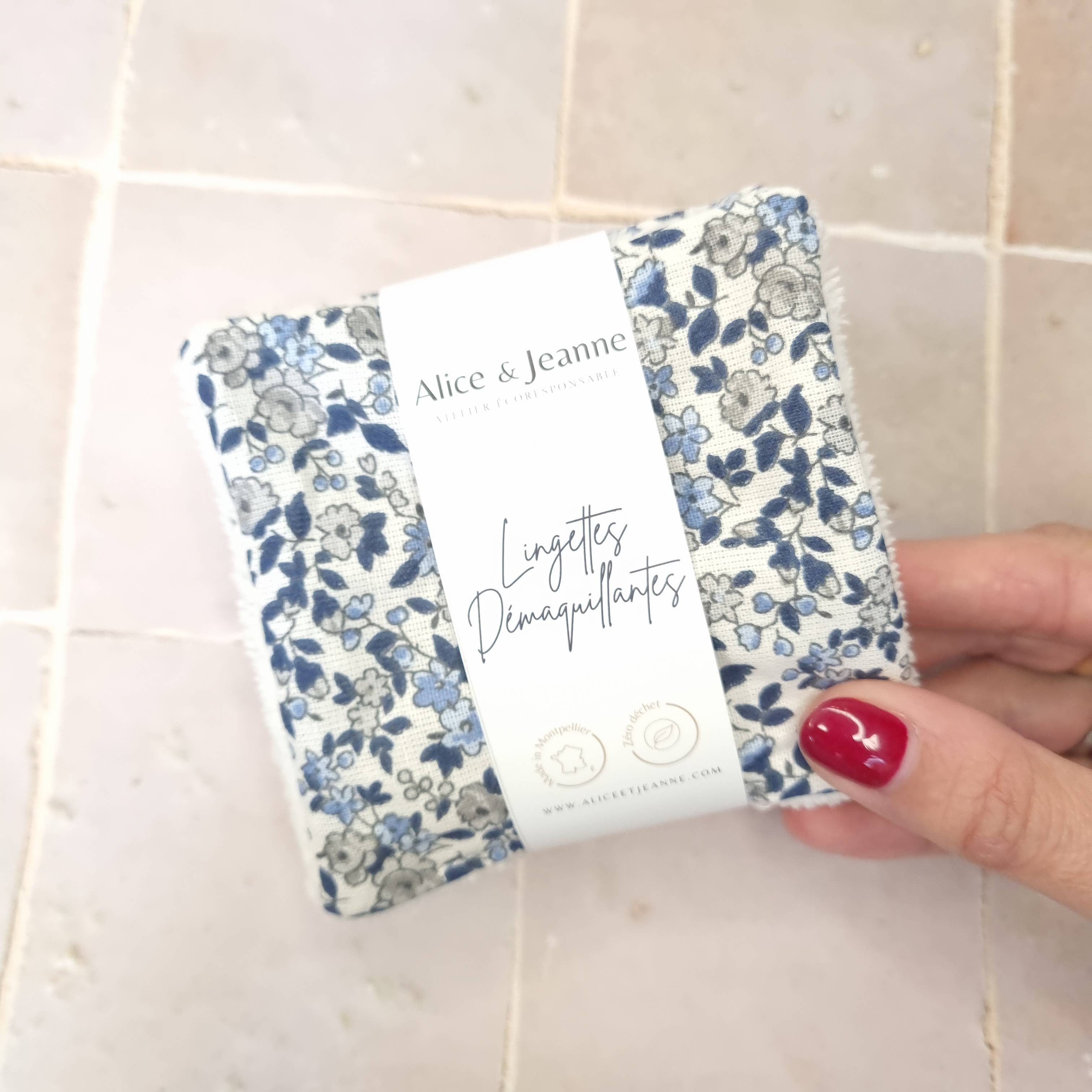 Alice et Jeanne - Wholesale Makeup Remover - Louise X5 washable makeup remover wipes1