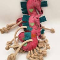 Leren paard hondenspeeltje voor wholesale door Dogs and Cats Oh My