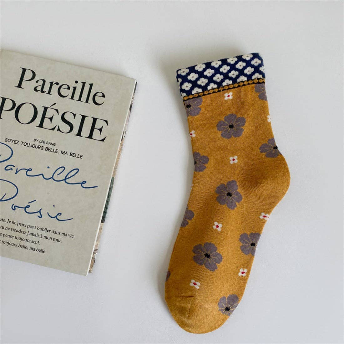 Funkyrel® Atzbranding Limited - Wholesale Socks - Women's - Rufia - Colorful Floral Pattern Mid-Calf Socks7