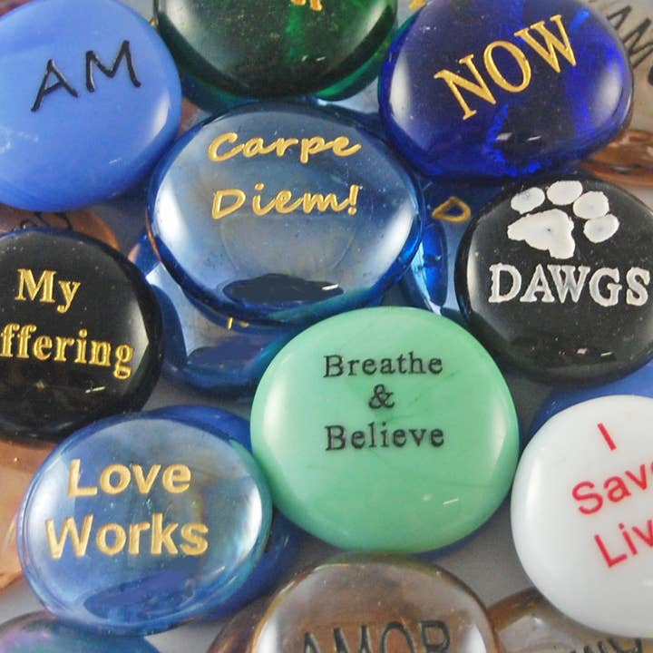 Piedras de vidrio grabadas personalizadas: ¡diseña las tuyas propias! para venta al por mayor de SHOPGIVECOURAGE