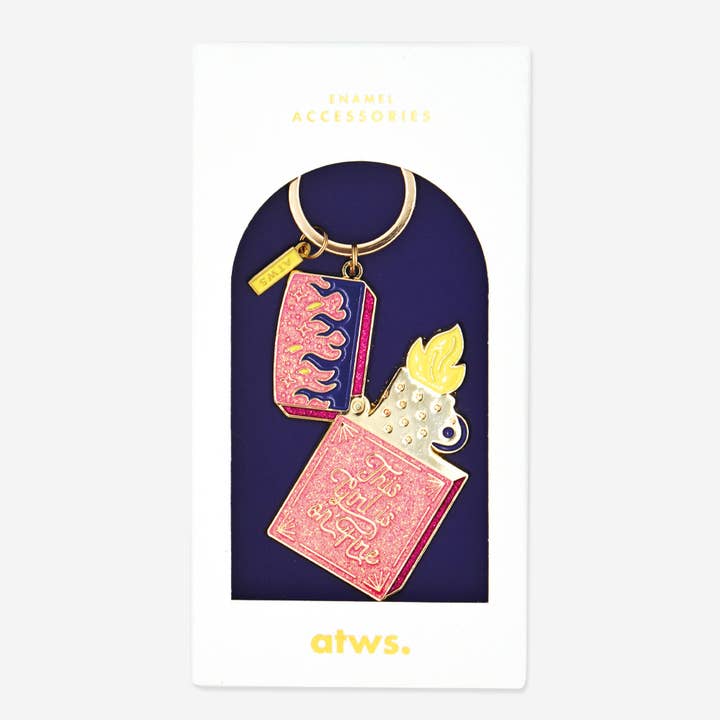 Chaveiro Isqueiro Esmaltado com Banho de Ouro por atacado de ALL THE WAYS TO SAY - Europe