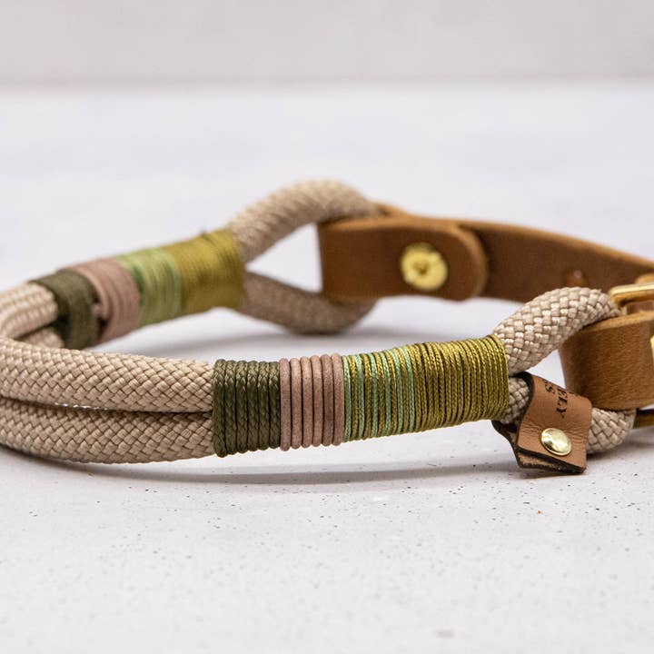 FOR LOVELY DOGS / Linda Jansen - Wholesale Pet Collar - Dog - Nude Golden Green Tau Collar