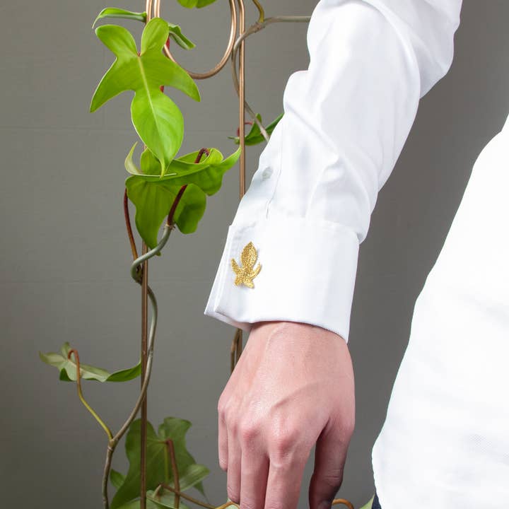 Botanopia - gifts , decor and cards for plant lovers - Wholesale Brooch - Golden Embroidered Brooches - 3 tropical leaves (Aroids)2