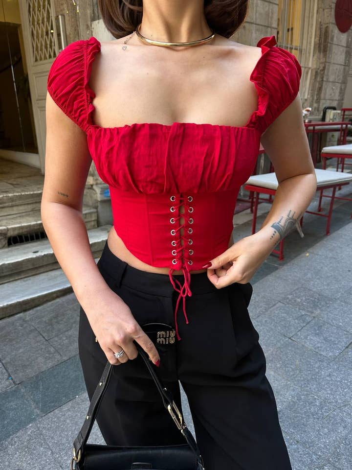 Standpoint Top - Wholesale Blouse - Women's - Ruffle-Trim Lace-Up Corset Top – 11067