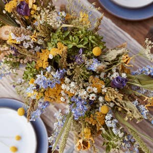 Penguin Random House LLC - Wholesale Home & Garden - Designing with Dried Flowers8