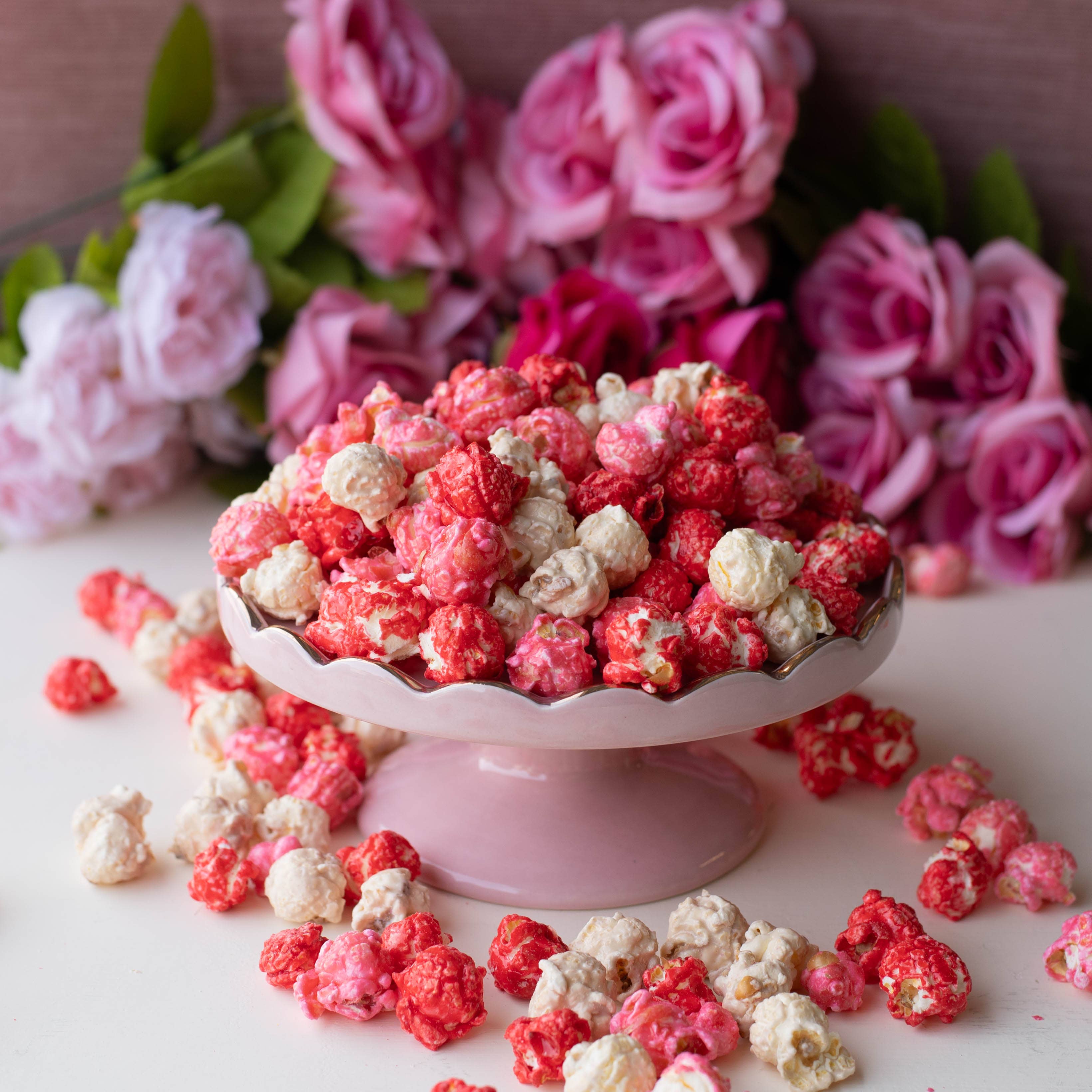 Deanan Gourmet Popcorn - Wholesale Popcorn - Hearts Vanilla Popcorn  - 100 Count - 3 Cup Clear Bags10